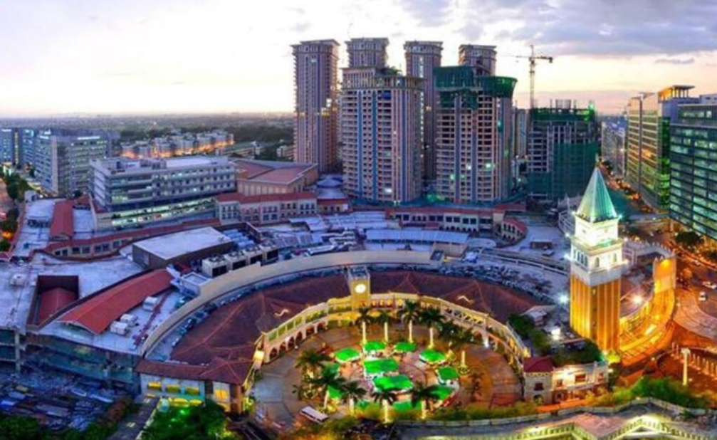 BGC / Taguig city lights